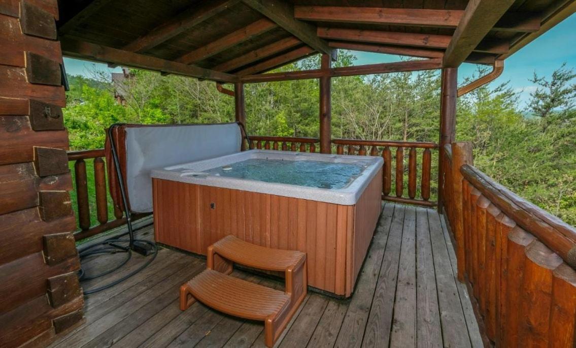 Smoky Vista Lodge セバービル エクステリア 写真
