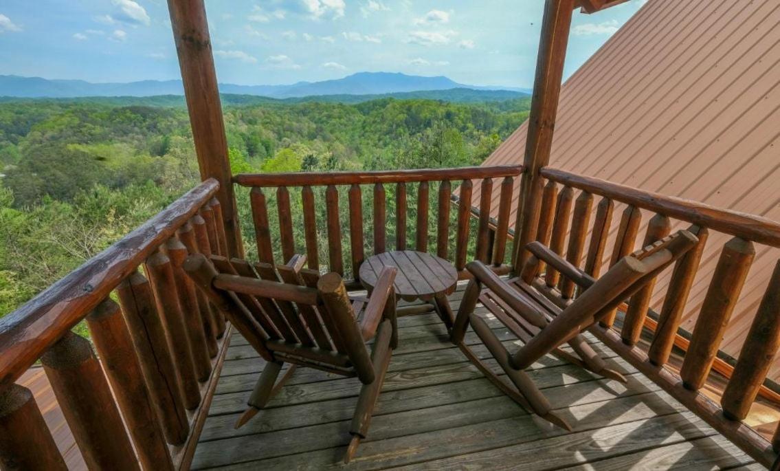 Smoky Vista Lodge セバービル エクステリア 写真