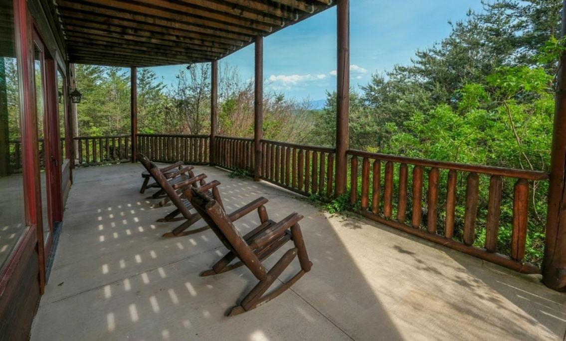Smoky Vista Lodge セバービル エクステリア 写真